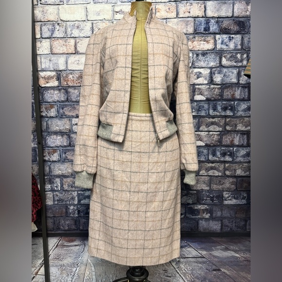 Les Copains Wool Cashmere Skirt Suit Set Jacket 42 6-8 M / Skirt  46 10 L - Picture 2 of 14
